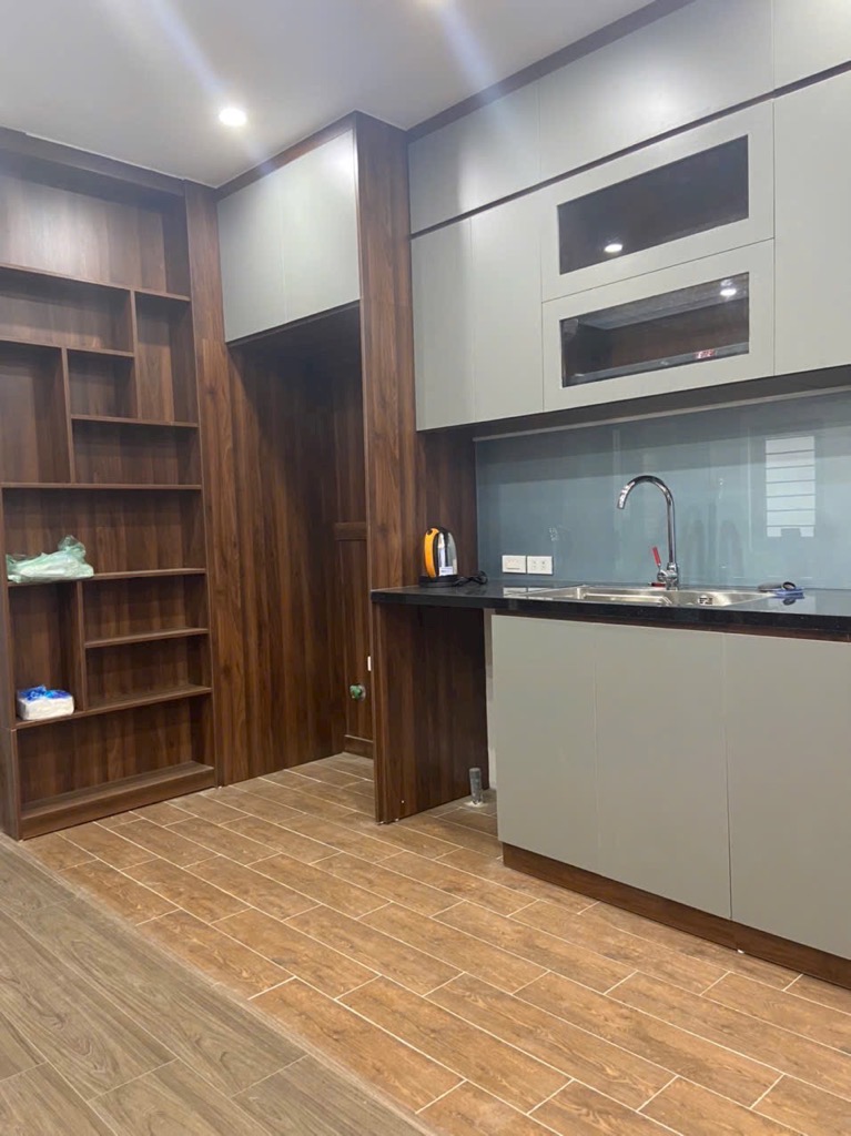 NHÀ 6 TẦNG – THANG MÁY – AN DƯƠNG VƯƠNG – VIEW SÔNG HỒNG THOÁNG MÁT.